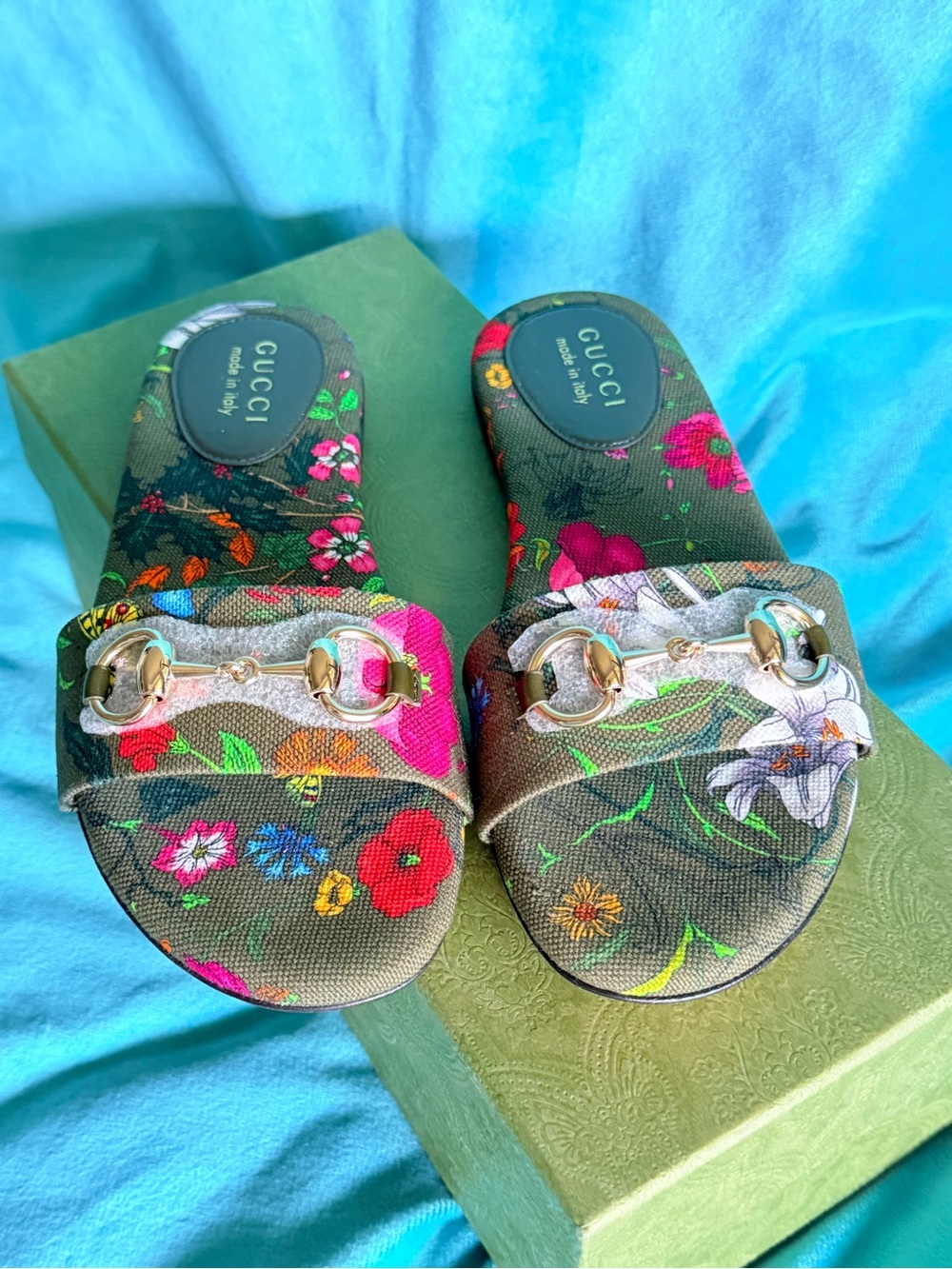 Gucci Floral Canvas Horsebit Slide Sandals - Green Multi Floral